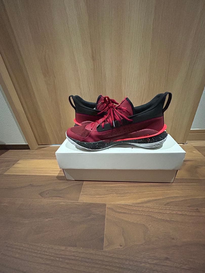 シューズ(男性用) UNDER ARMOUR CURRY 7