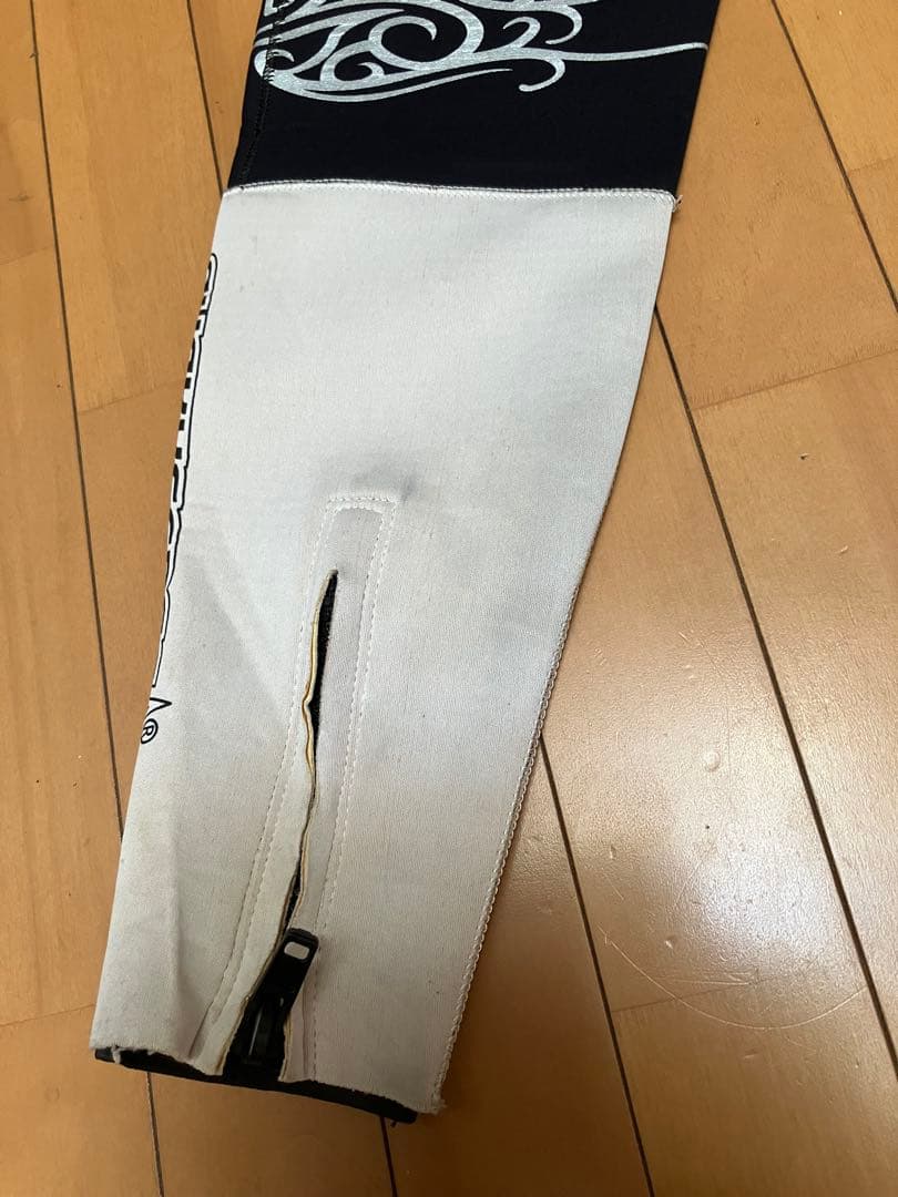 QUALYSENSE ブラックウェットスーツ