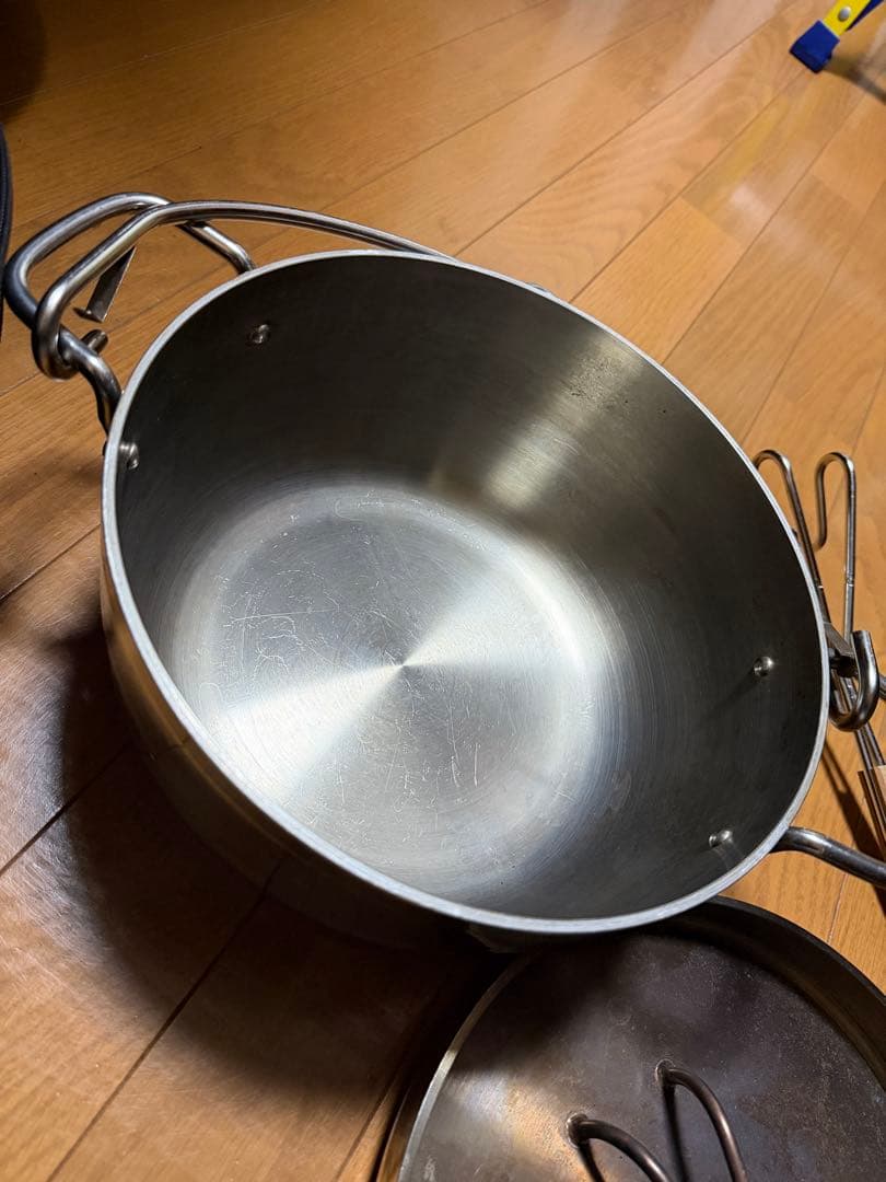 【村の鍛冶屋】ダッチオーブン10インチ“取っ手 ケースセット\"※3回使いました