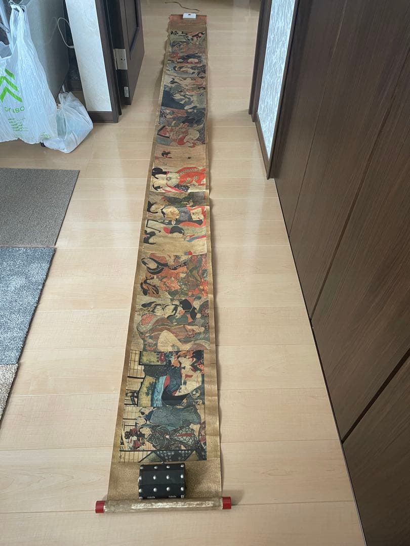 春画　巻物　枕絵