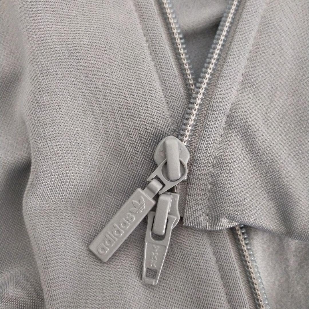 adidas　アディダス　ジャージセット　上Ｌサイズ　下Мサイズ