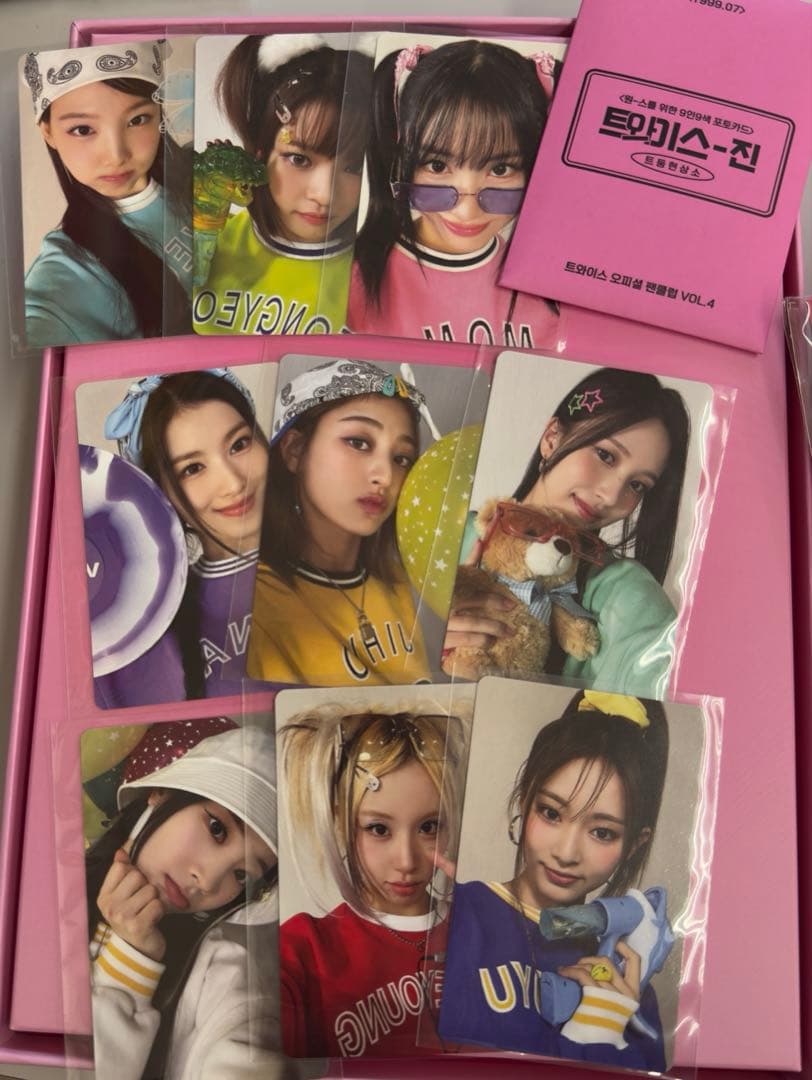 TWICE-ZINE VOL.4 公式ファンクラブグッズ