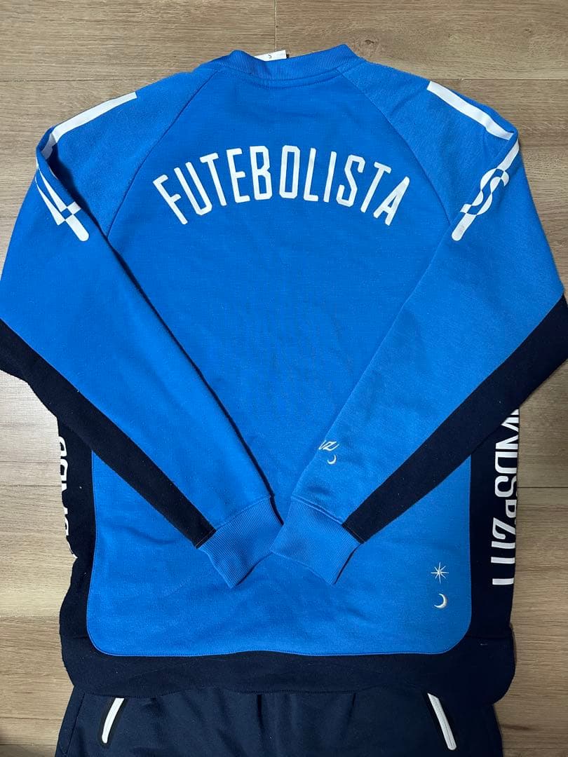 ルースイソンブラ 青 スウェットFUTEBOLISTA