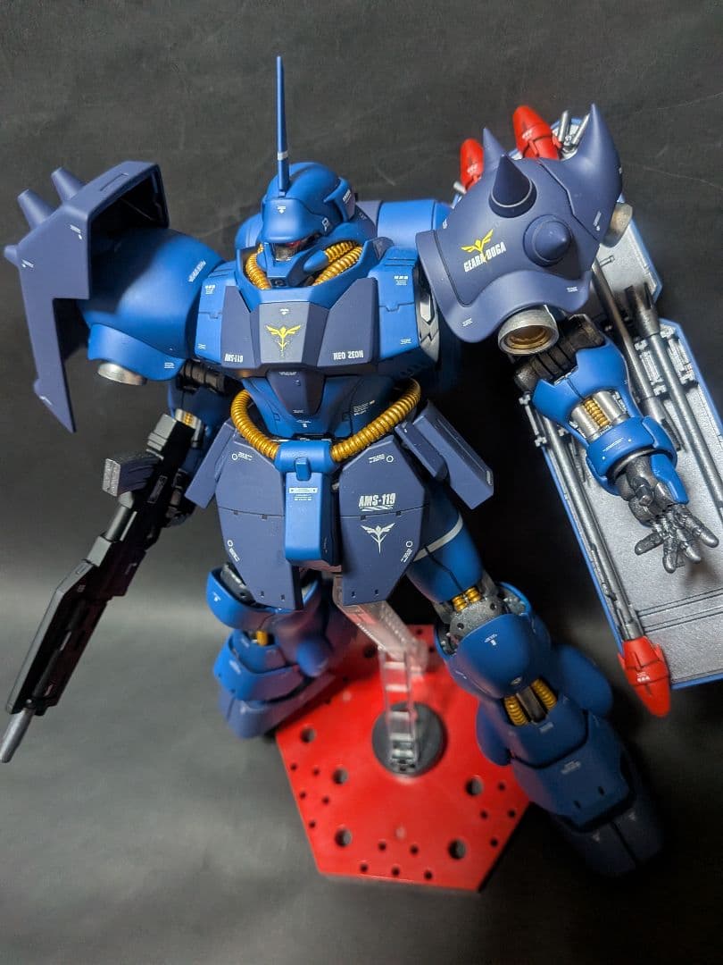 完成品 ガンプラ MG AMS-119 ギラ・ドーガ レズン・シュナイダー機