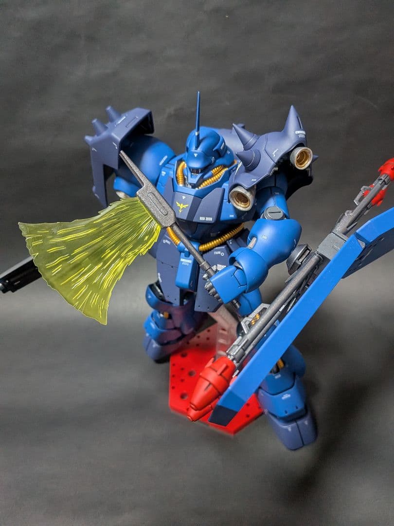 完成品 ガンプラ MG AMS-119 ギラ・ドーガ レズン・シュナイダー機