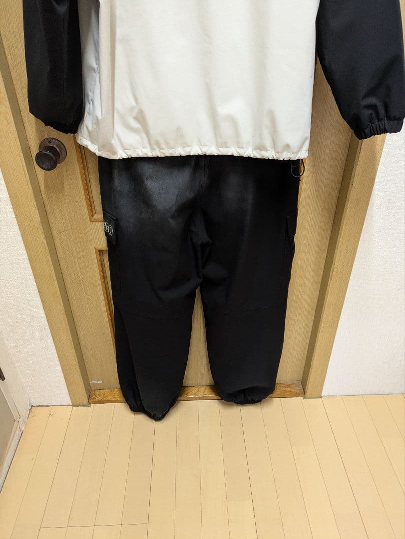 DC スノーボードウェア　Mサイズ