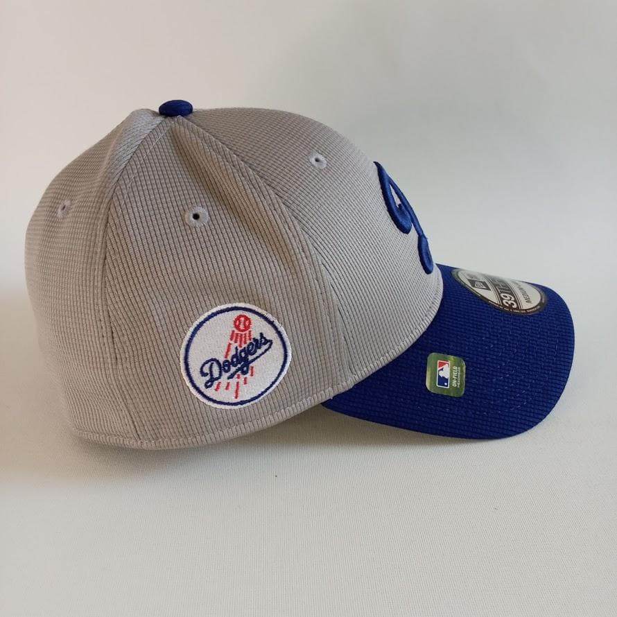 【新品】ニューエラ MLB LA ドジャース グレーxブルー キャップ（M/L）