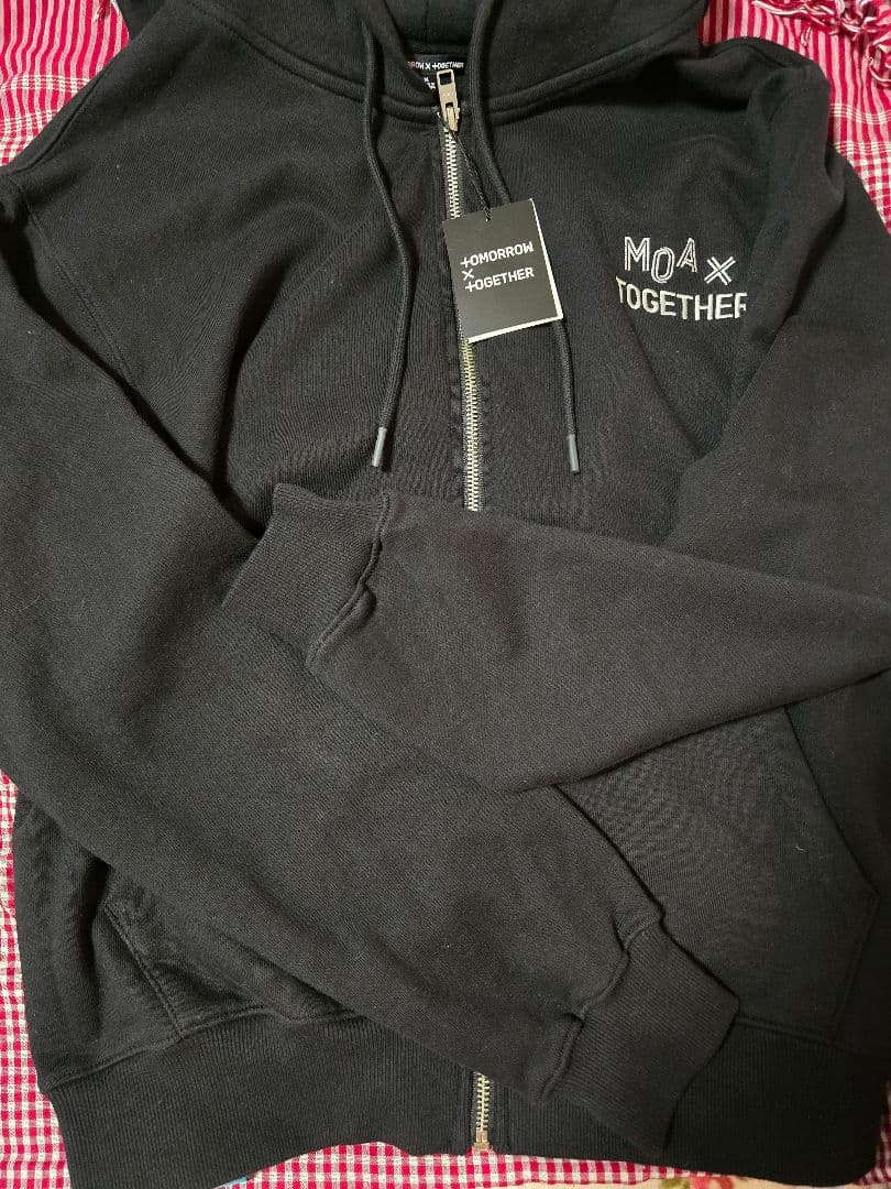 TXT MOA X TOGETHER フーディ パーカー 未使用 M