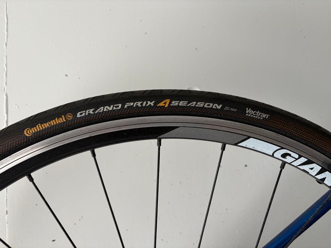 GIANT ロードバイク DEFY3（2013年モデル）