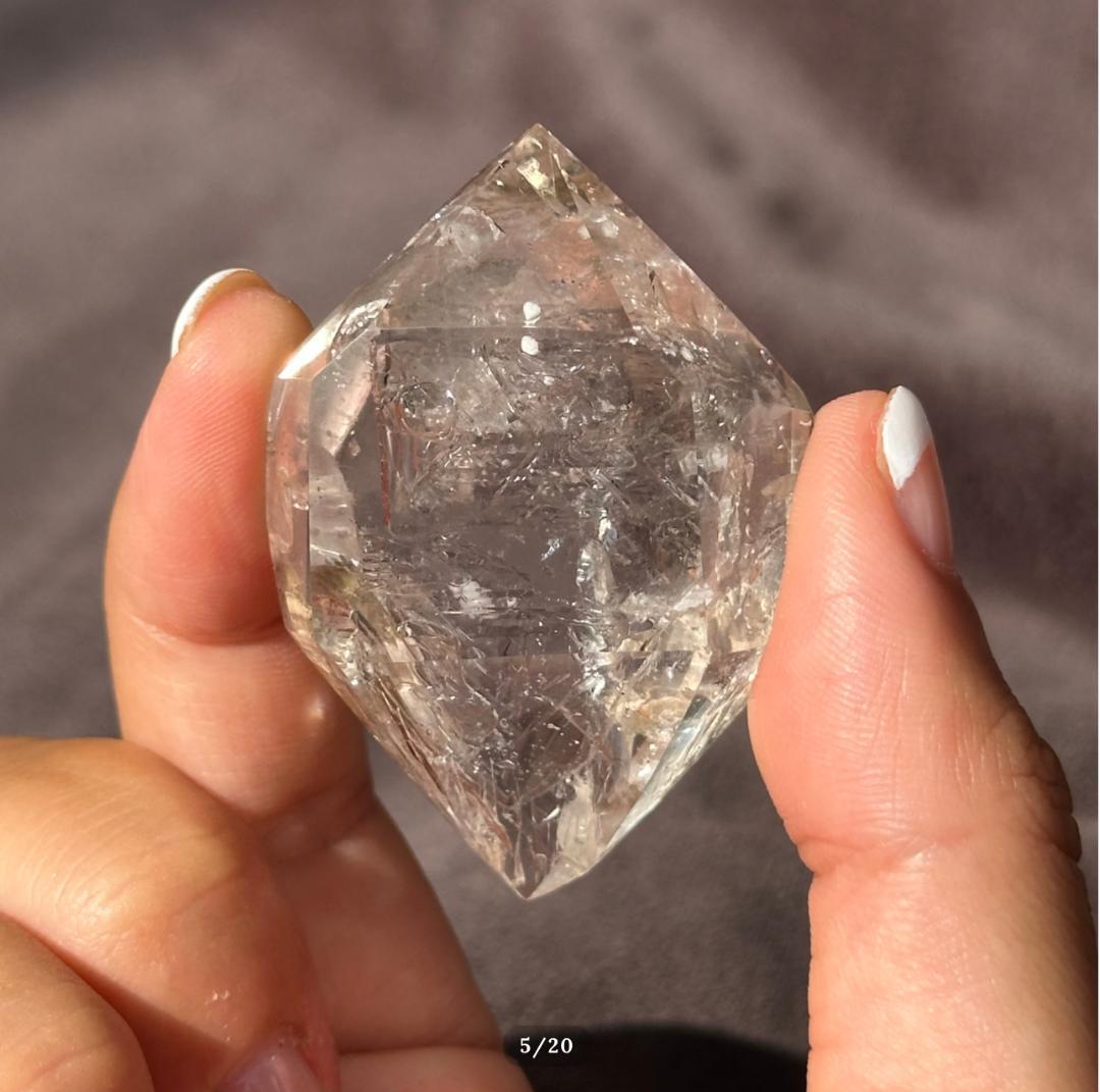 【水入り 水晶】ダブル ポイント エンハイドロ クォーツ