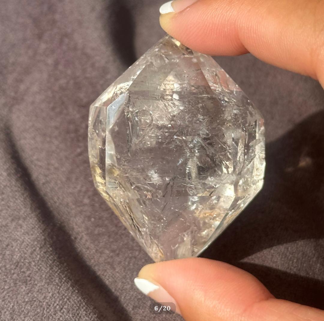 【水入り 水晶】ダブル ポイント エンハイドロ クォーツ