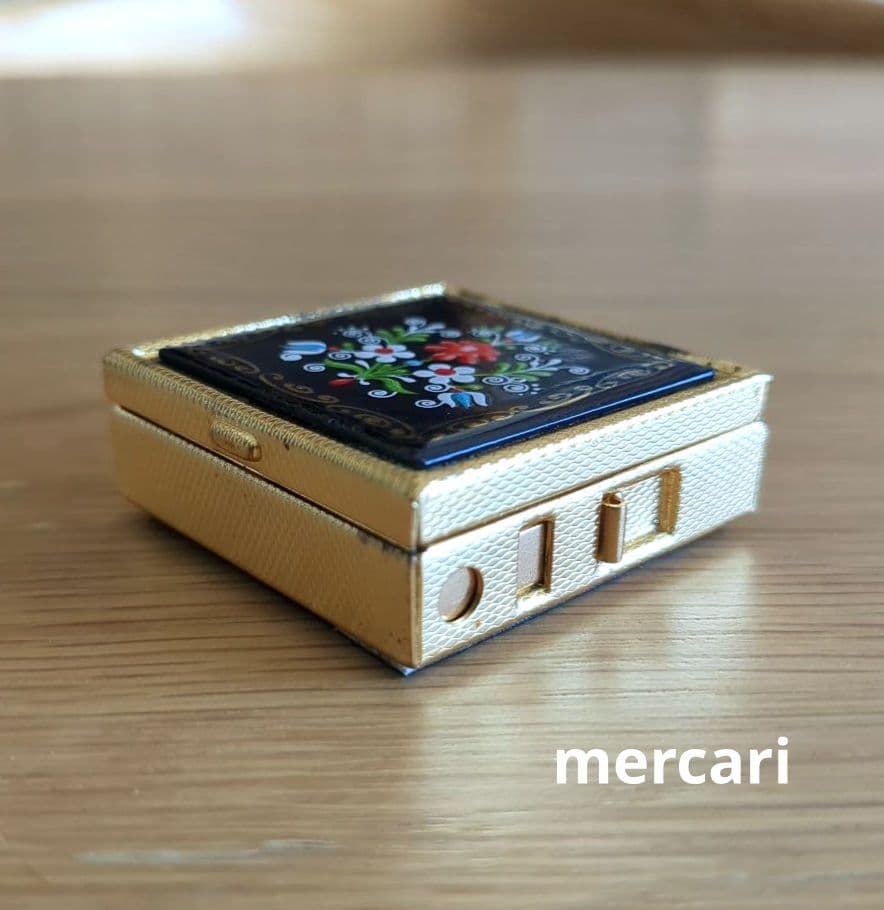 オーストリア　ウィーン　エナメル　ピルケース　小箱　ヴィンテージ　赤白花