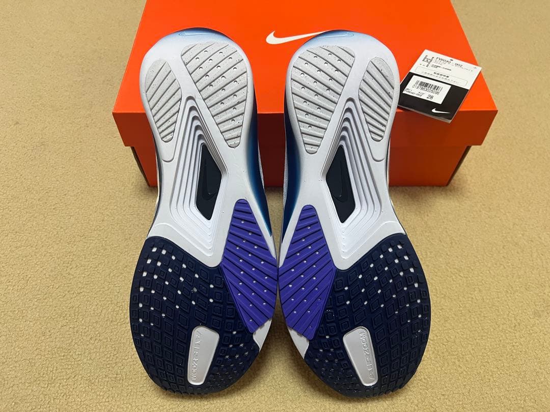 Nike ２８cm完売カラーエアズームライバルフライ４新品