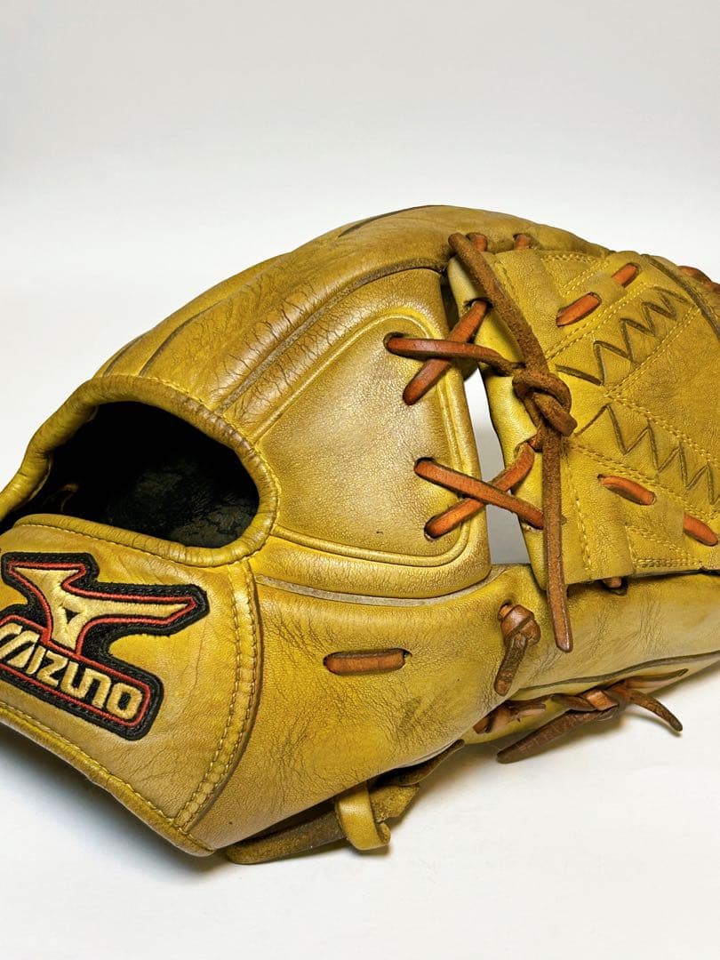 【メンテ済・即使用可】Mizuno 軟式グローブ 内野用 ビクトリーステージ