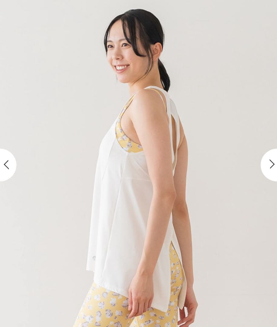最終値下げ　新品未使用　SUKALAスカーラ　フラワーセパレートタンクトップ　M