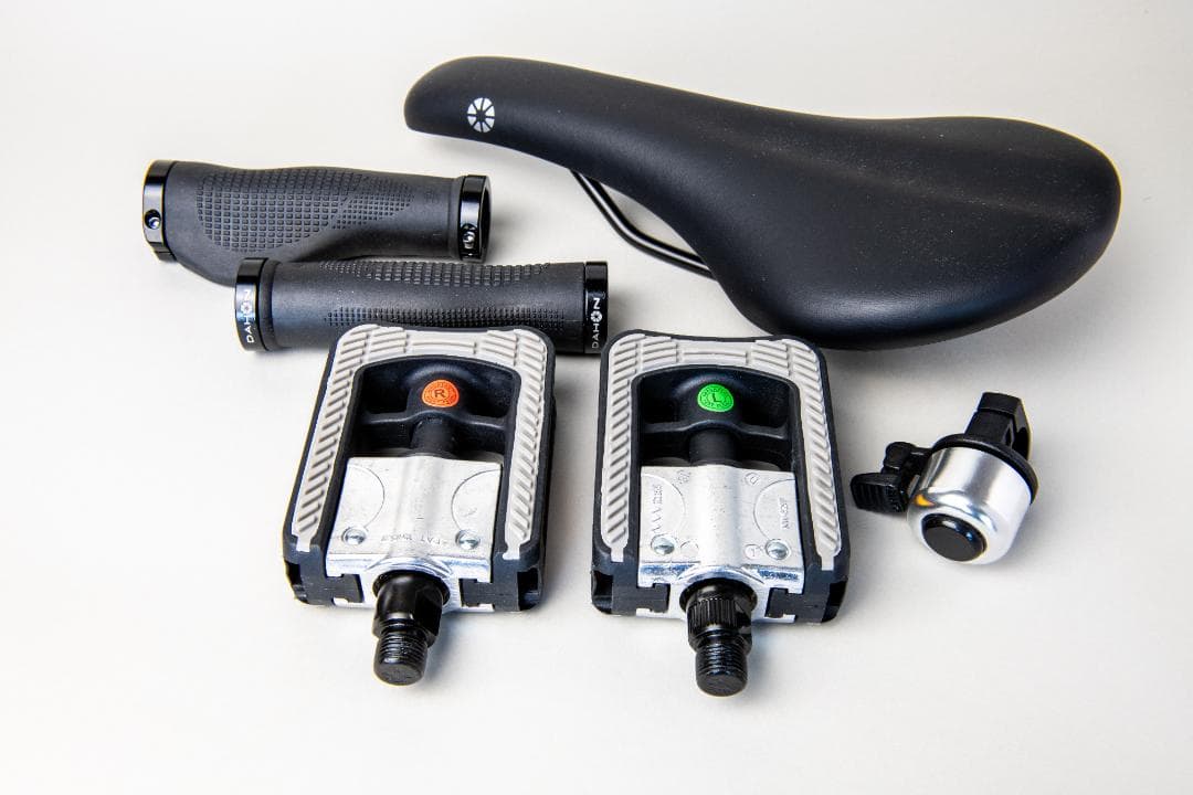 DAHON Visc EVO 新車取り外しパーツ