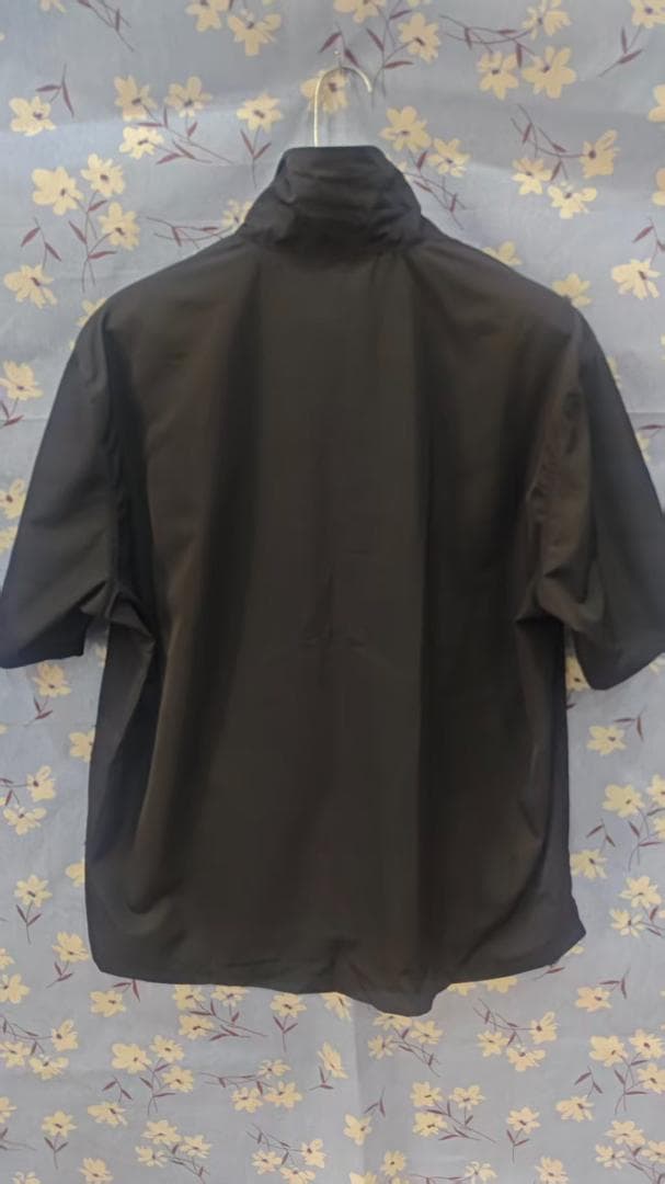 PRADA ブラック シャツ M