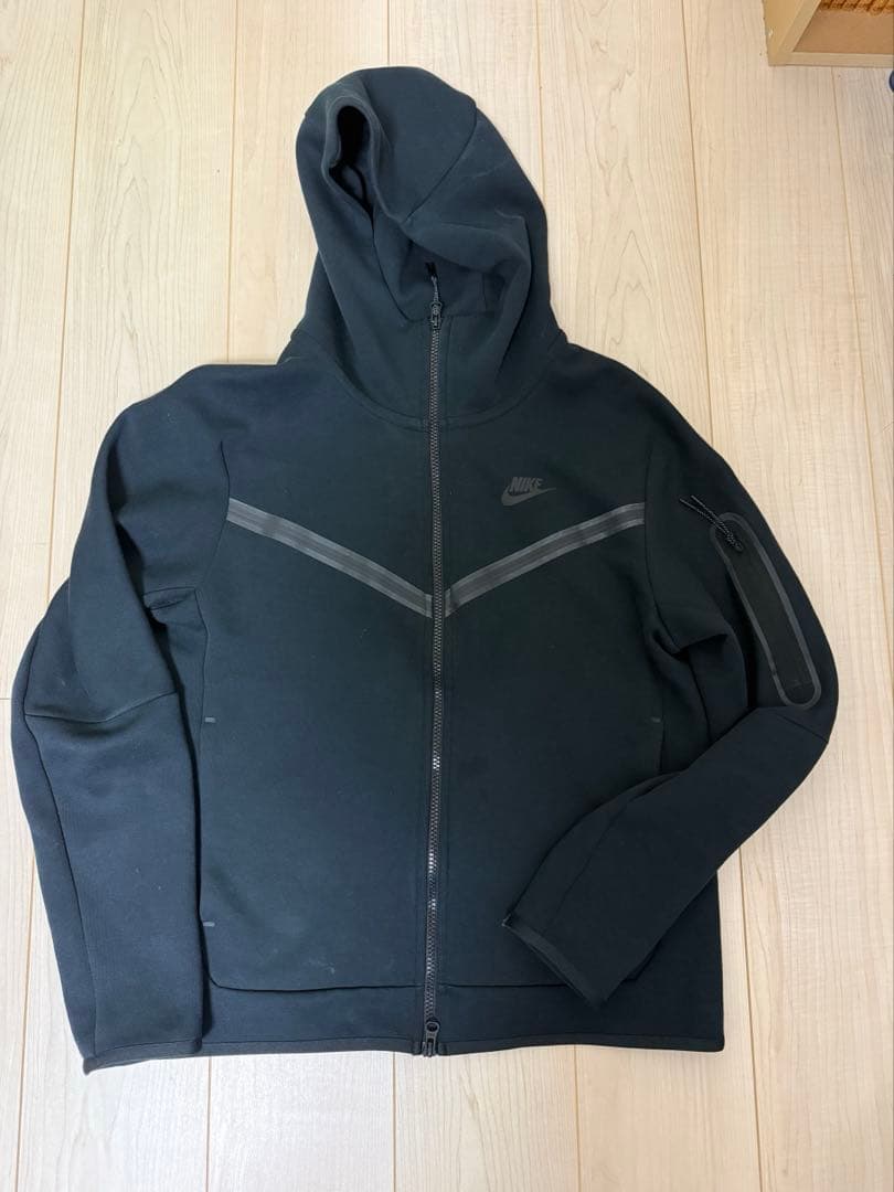 NIKE テックフリース　セットアップ　上M 下Ｓ ブラック