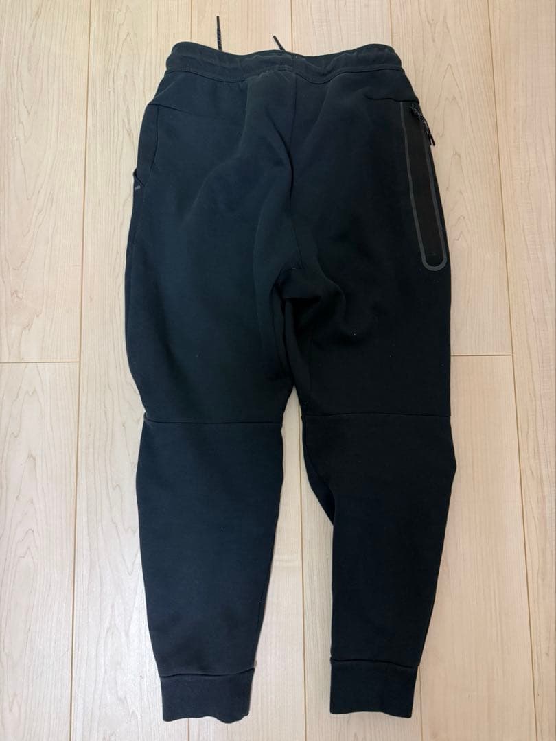 NIKE テックフリース　セットアップ　上M 下Ｓ ブラック