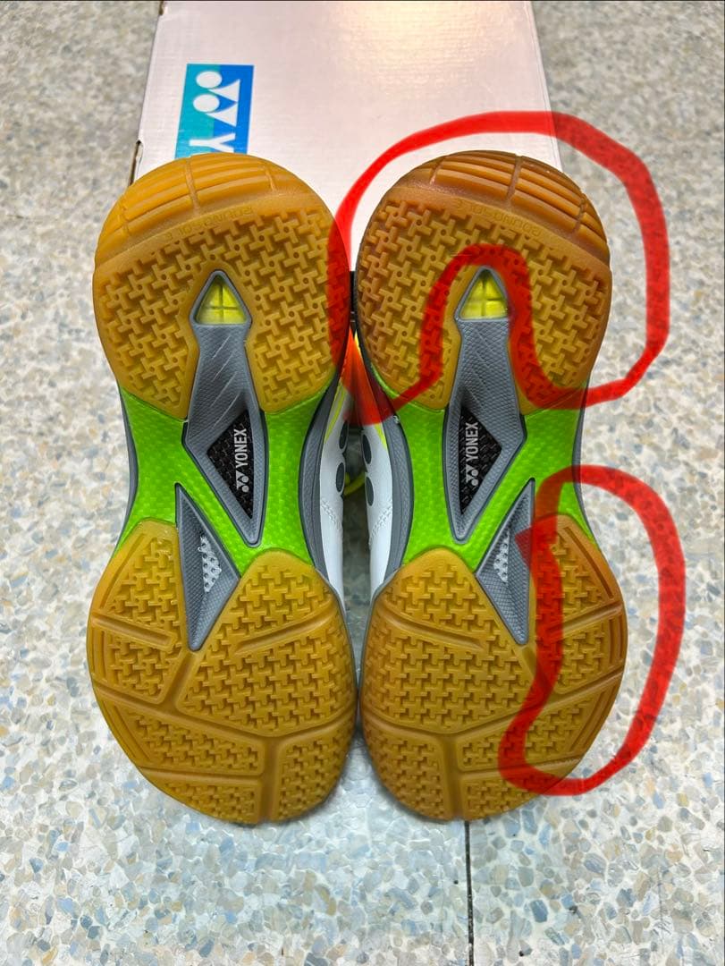 YONEX バドミントンシューズ 65Z　スリム　24.0cm