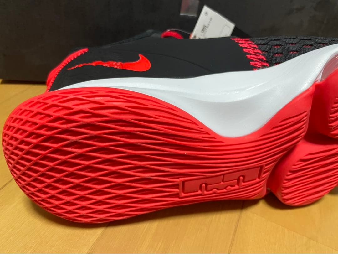 NIKE スニーカー