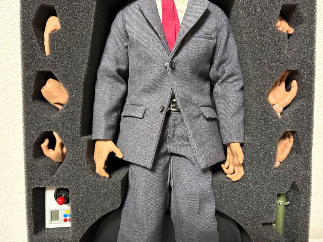 20世紀少年 ともだち 1/6スケールフィギュア ホットトイズ HOT TOYS