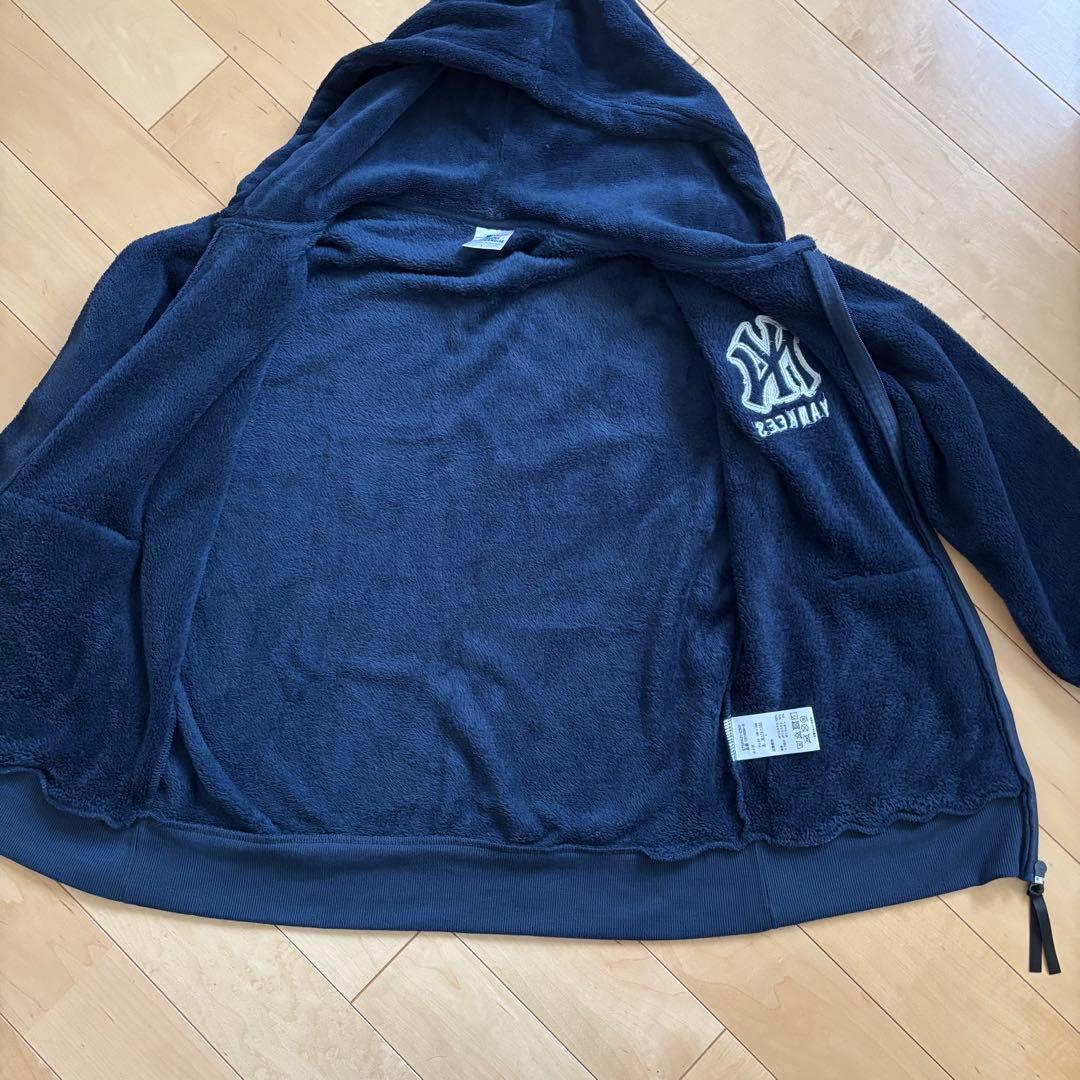 【ほぼ新品】Lサイズ NYヤンキース ベロア調 セットアップ