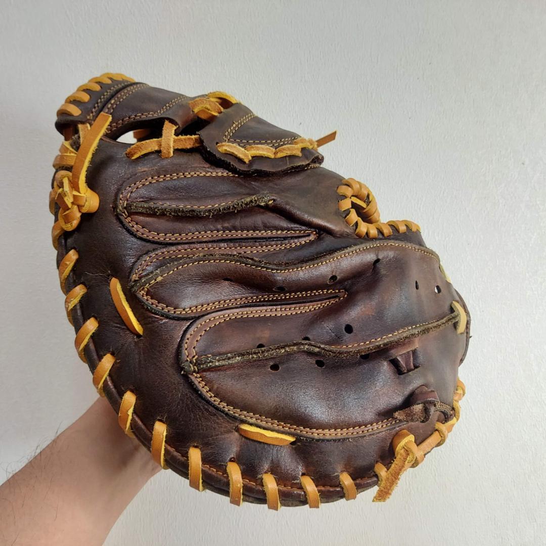 【超レア！ビンテージ再生品(色染め直し)】大人用・軟式　ミズノ