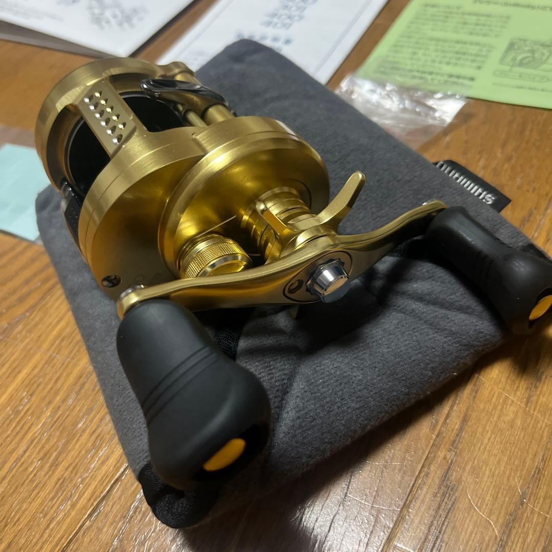 【未使用】カルカッタコンクエスト400　外部ダイヤル付（SVSインフィニティ）
