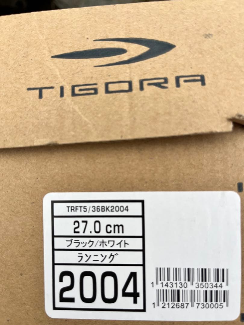 TIGORA TRFT5ランニングシューズ 27.0 cm ブラック/ホワイト