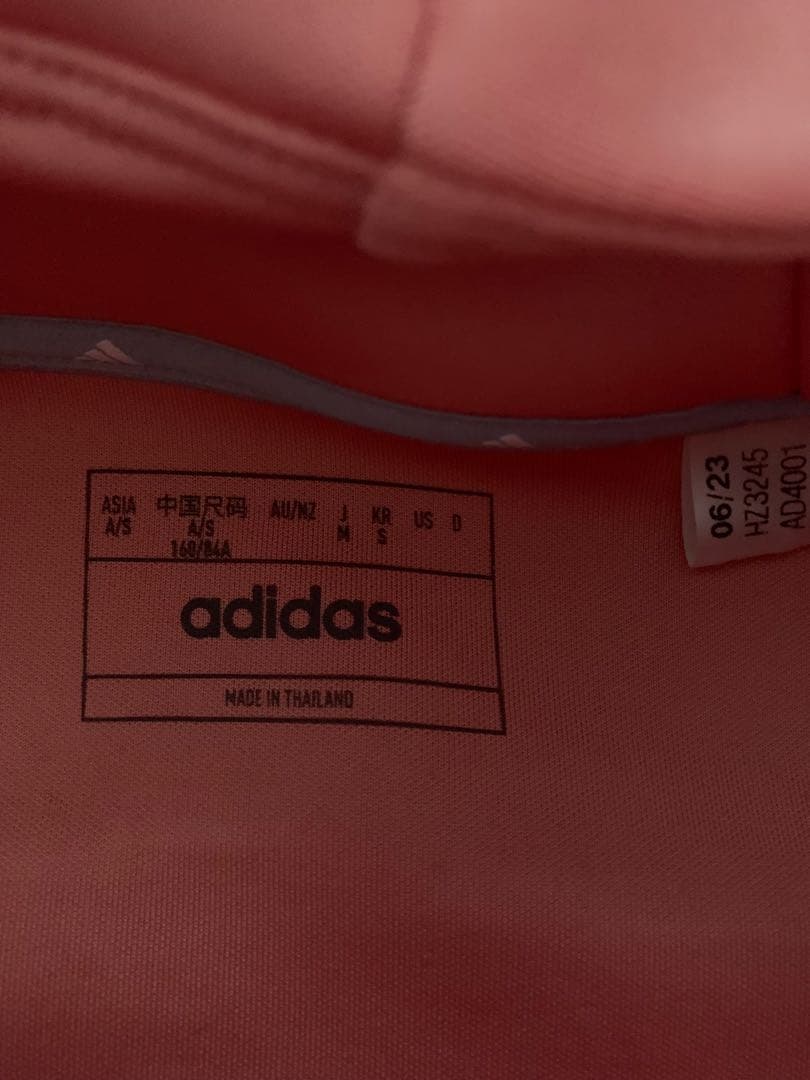 adidas ゴルフ ダンボールニット＆スカート　セットアップ　サーモンピンク