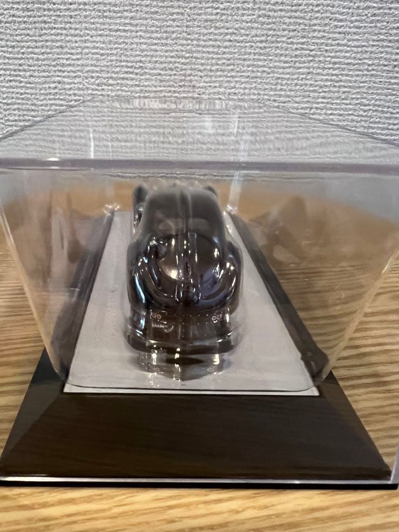 ブガッティ 57SC アトランティック 1/43