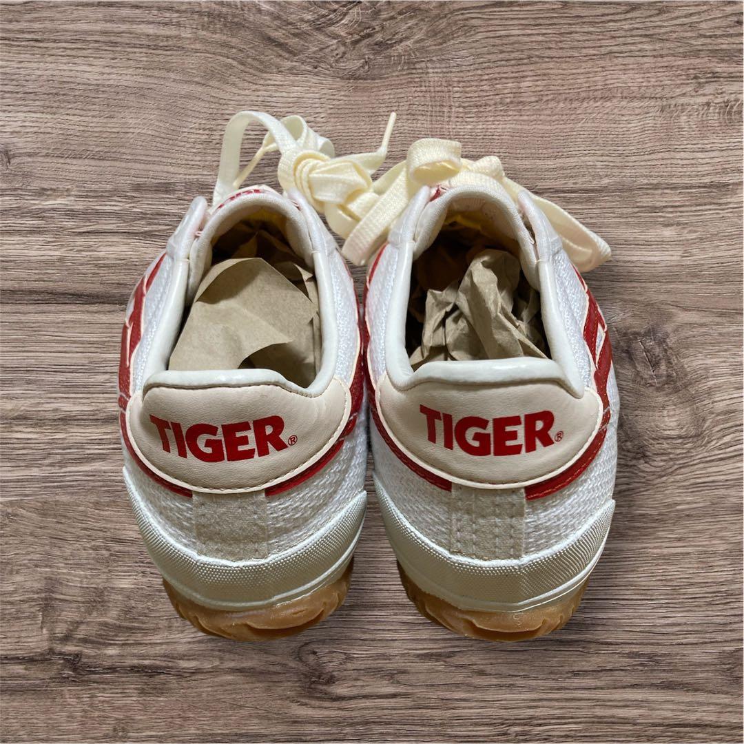 【希少・新品】asics アシックス バレーボールシューズ TVR115