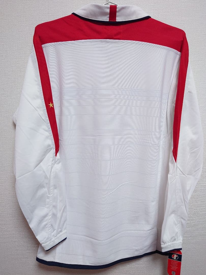 新品　UMBRO　イングランド代表　長袖　柴田ひかりさん着用　日本Мサイズ