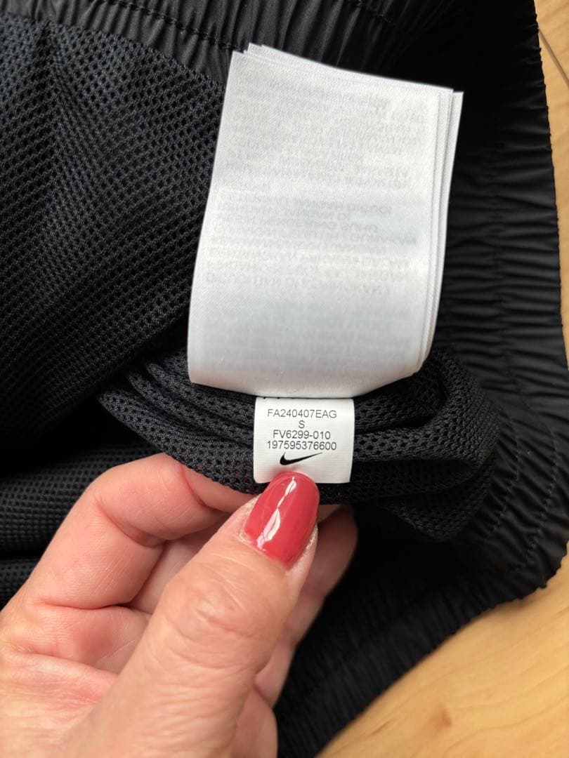 NIKE ナイキ ナイロン セットアップ 上下セット 黒 S レディース