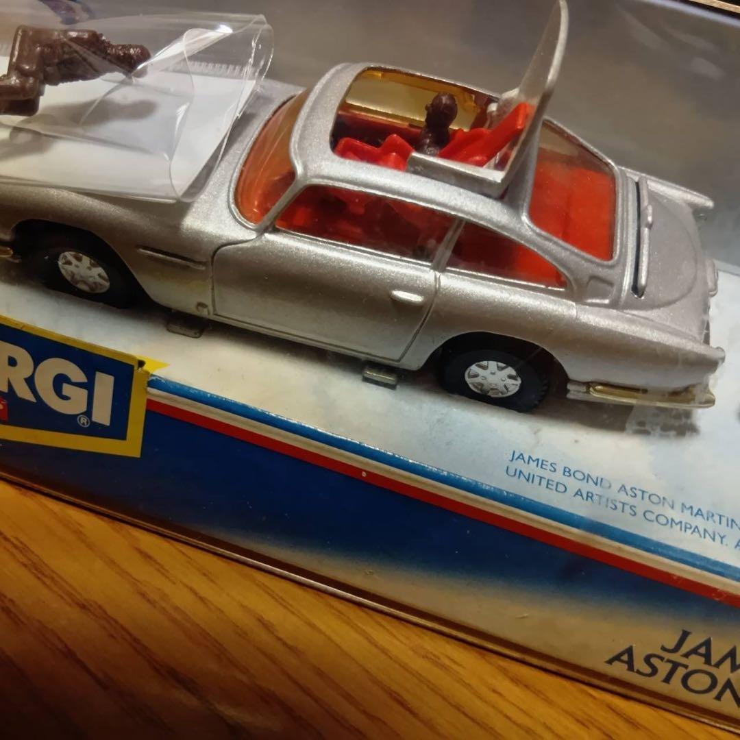 CORGI コーギー　007 ボンドカー