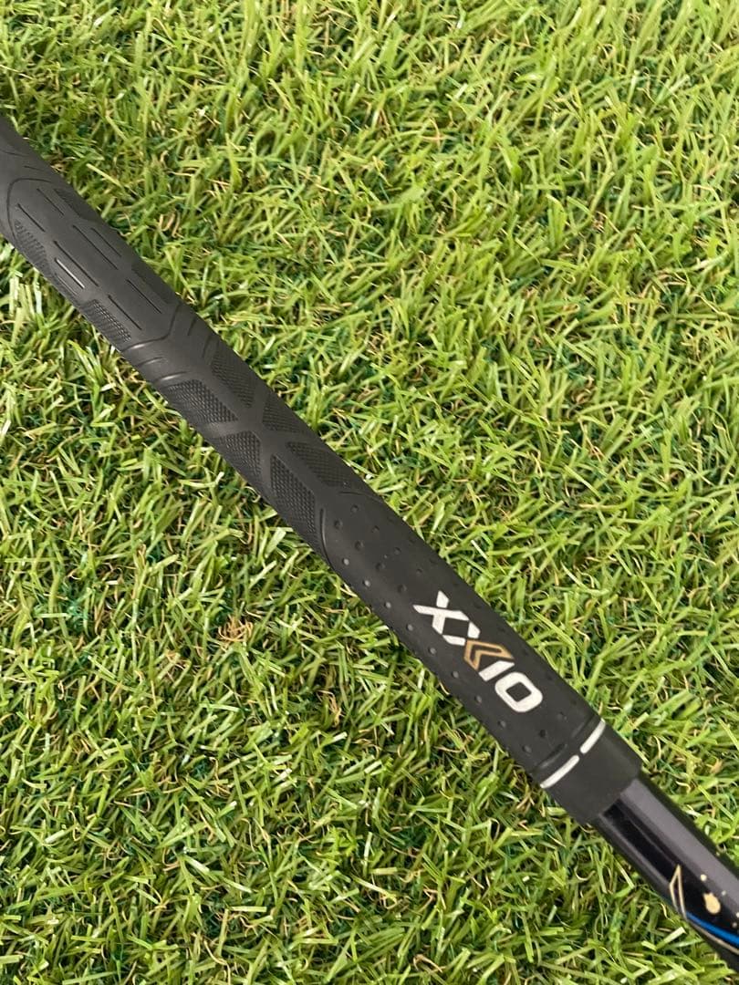 XXIO ゼクシオ13 7番アイアン 左利き レフティ R 純正カーボン