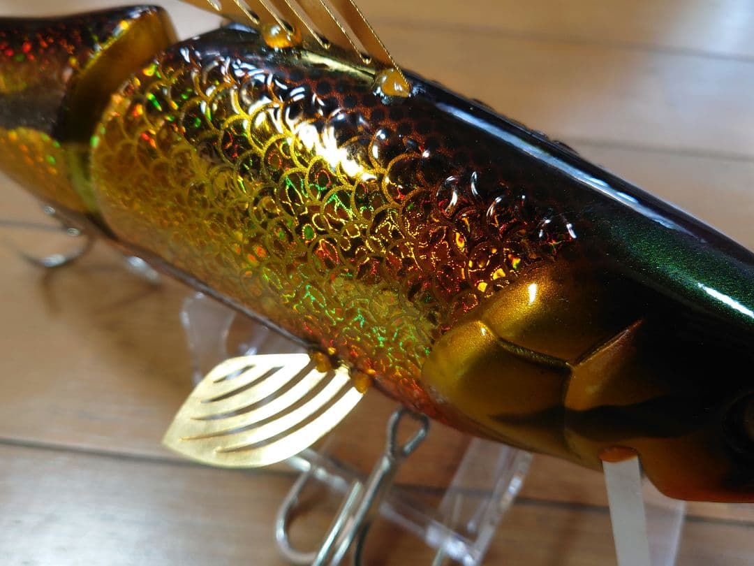 シーシーベイツ アルセナーレ ロッソ モンストレウス c.c. baits