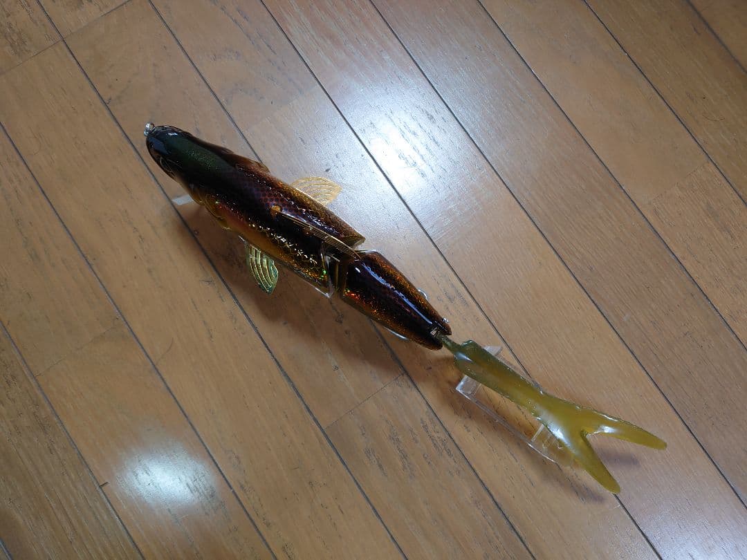 シーシーベイツ アルセナーレ ロッソ モンストレウス c.c. baits