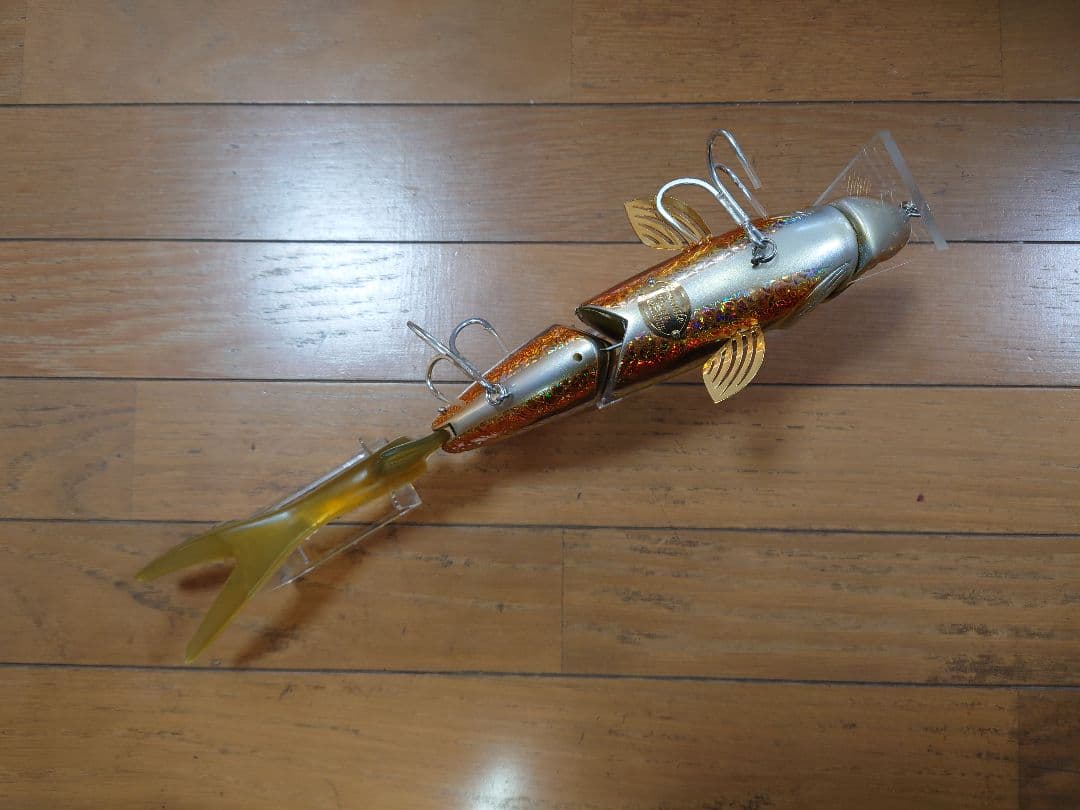 シーシーベイツ アルセナーレ ロッソ モンストレウス c.c. baits