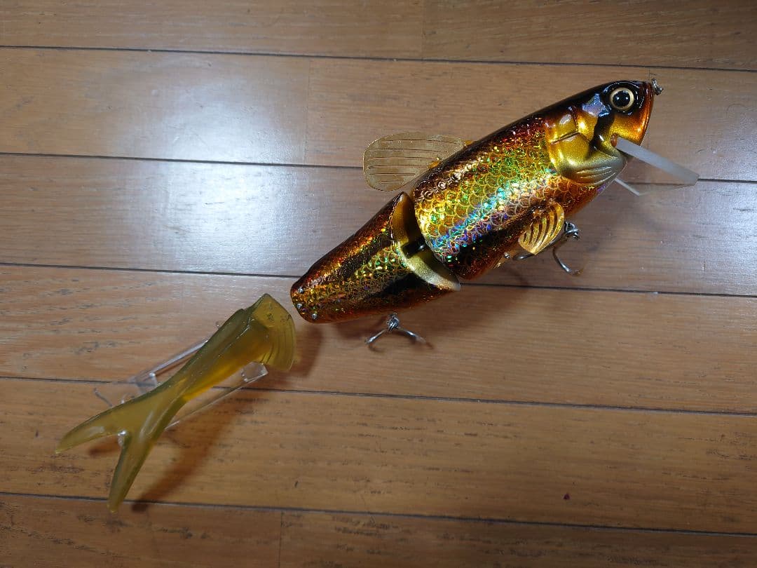 シーシーベイツ アルセナーレ ロッソ モンストレウス c.c. baits