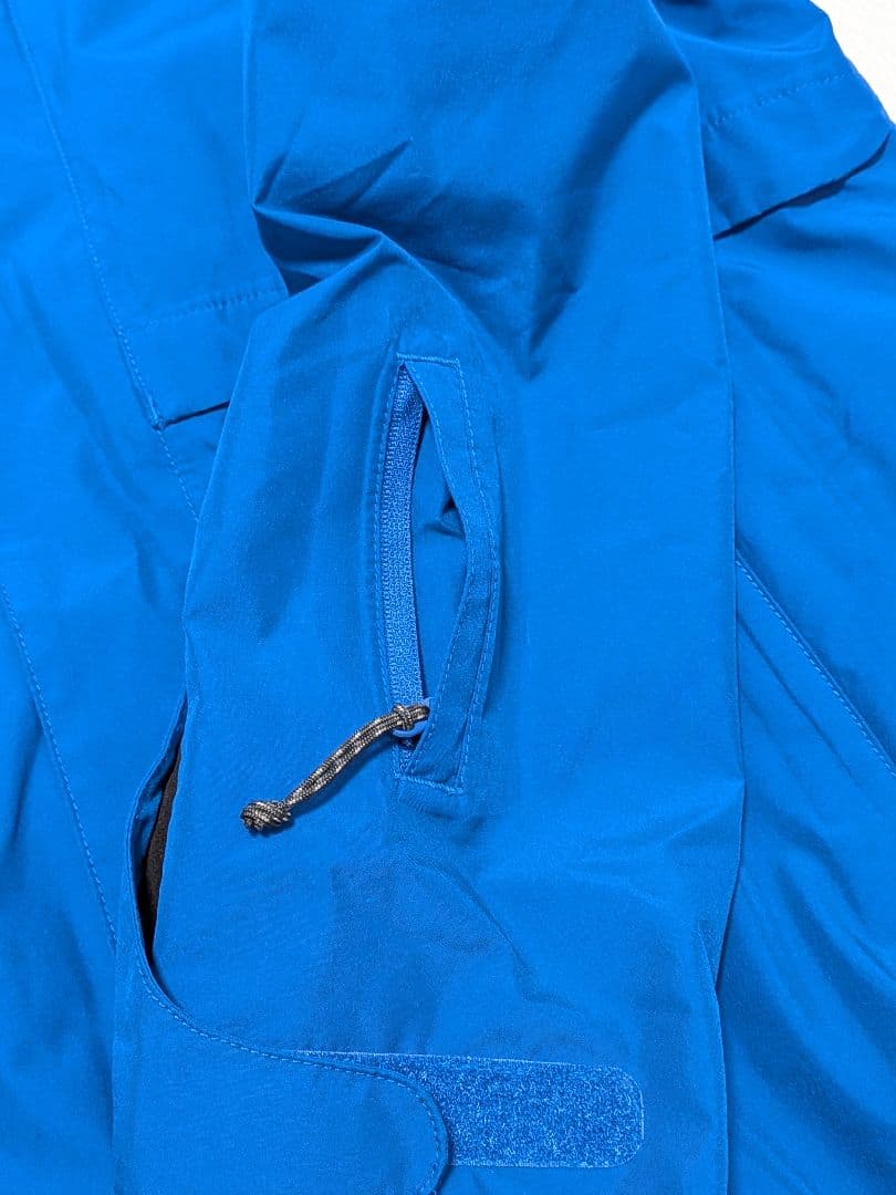 BURTON LIVING LINING ゴアテックス ジャケット M