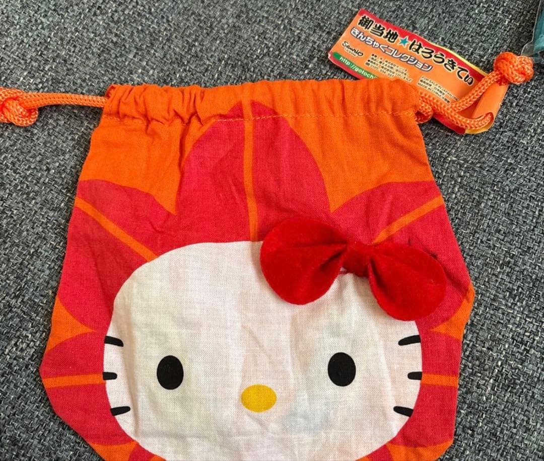 キティ　まとめ売り　ご当地　根付け　巾着　タオル　キーホルダー　ぬいぐるみ