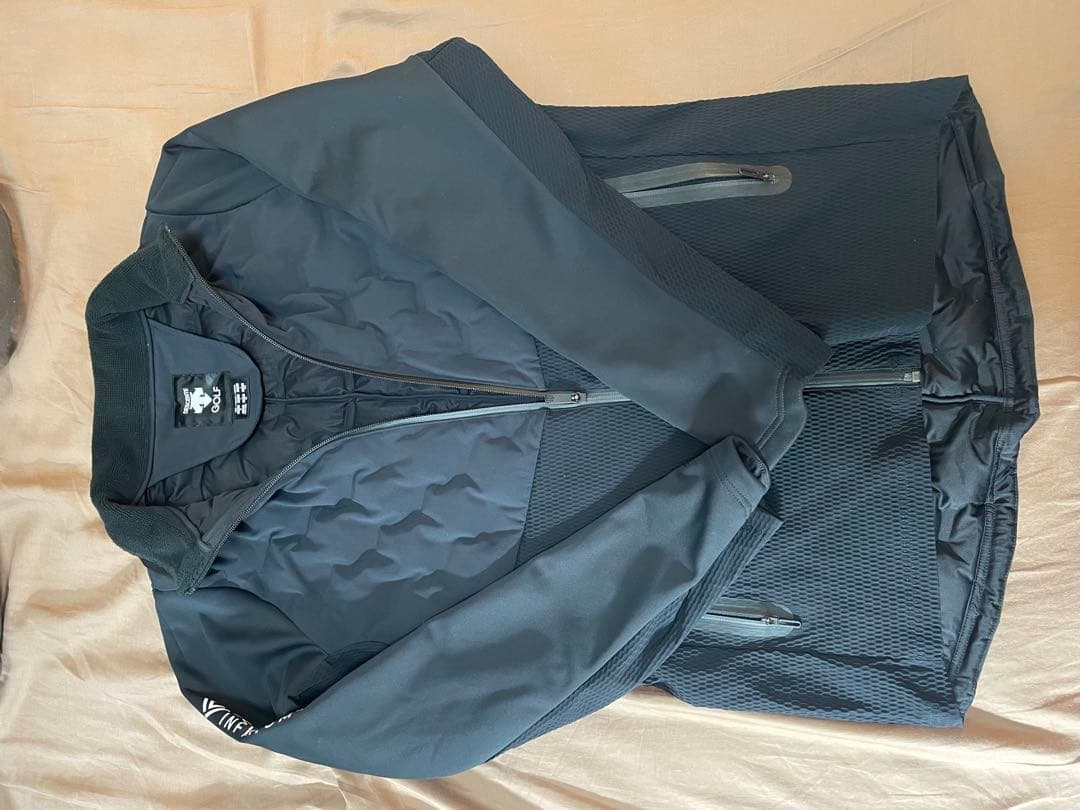 GORE-TEX INFINIUM ブラックジャケット