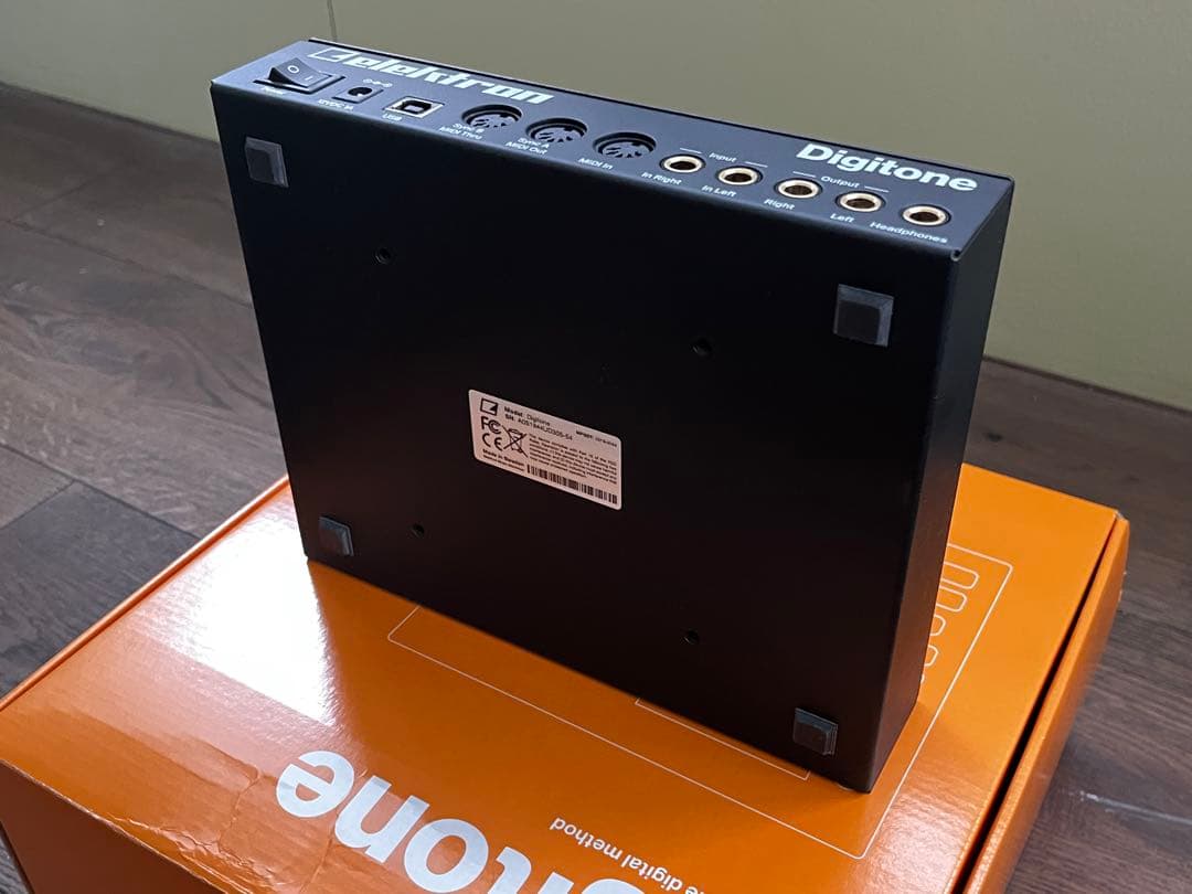 Elektron Digitone シンセサイザー 箱+有料プリセット8種付き