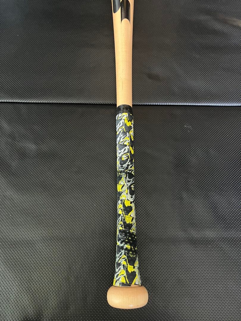 横浜DeNAベイスターズ 伊藤裕季也 #4　バット NPBマーク 支給品　実使用