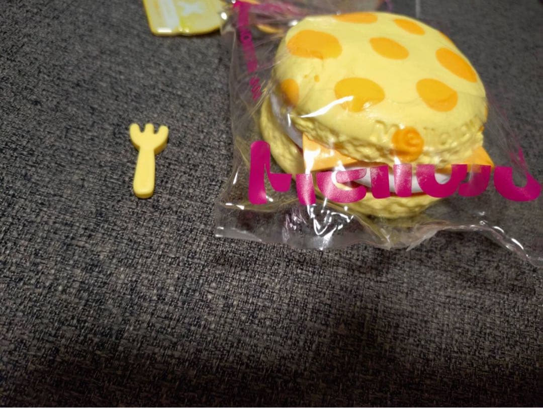 メロジョイ　キングオブバーガー　・ももスクイーズ　猫まくら　ロールケーキ　セット