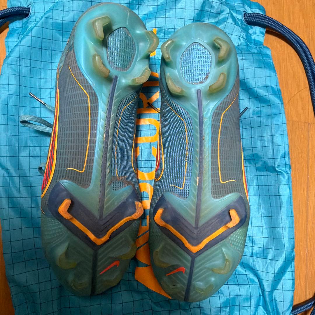 Nike スパイクシューズ マーキュリアルヴェイパー14FG