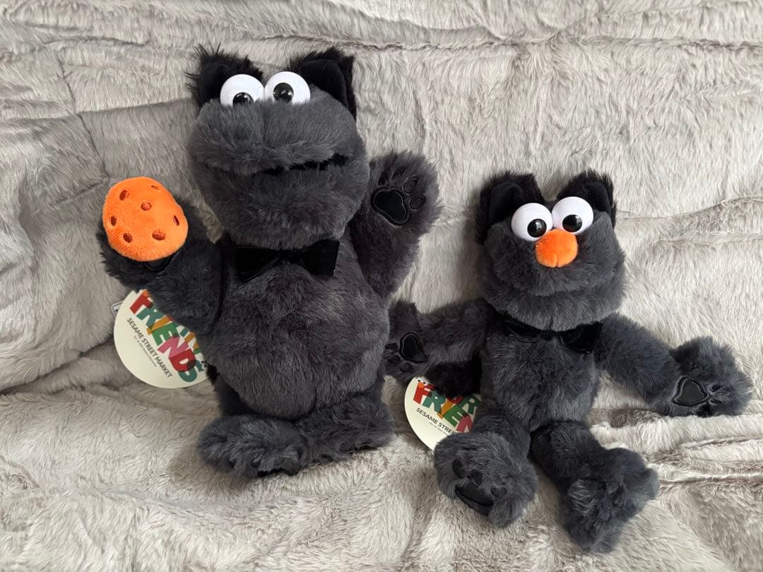 ハロウィン クッキーモンスター、エルモ、黒猫、セサミストリートマーケット
