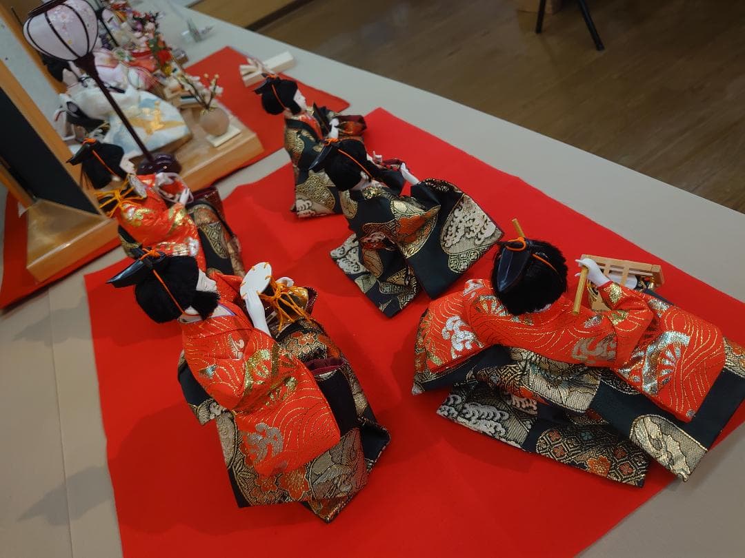 ●はせ●金襴衣装五人囃子●　ごにんばやし　おひなさま　新品